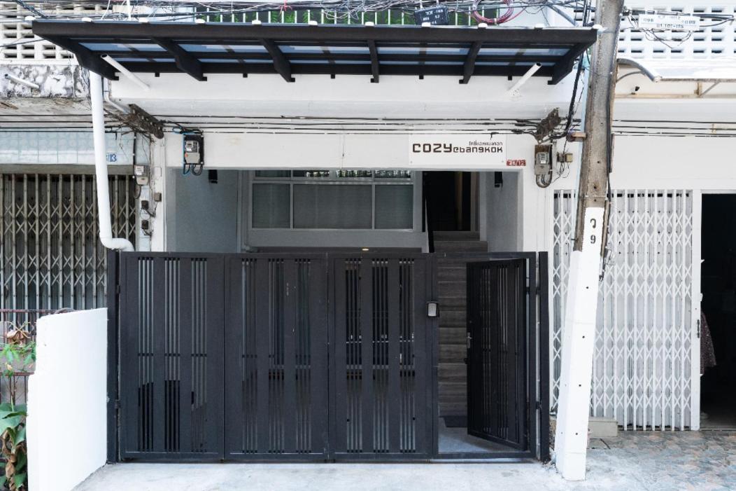 Cozy Studio 1 In Sathorn, Bts Saint Louis Bangkok Exteriör bild