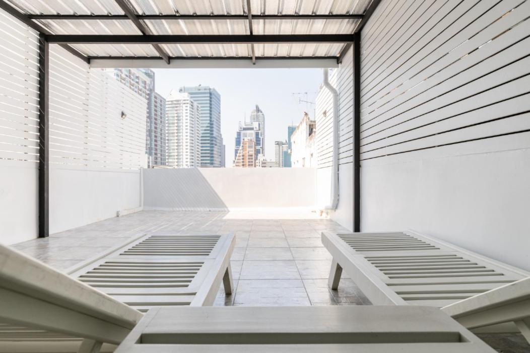 Cozy Studio 1 In Sathorn, Bts Saint Louis Bangkok Exteriör bild