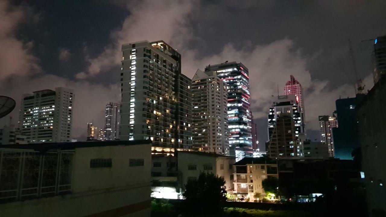 Cozy Studio 1 In Sathorn, Bts Saint Louis Bangkok Exteriör bild